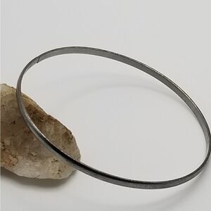 Robotic metalic bracelet bangle. B524